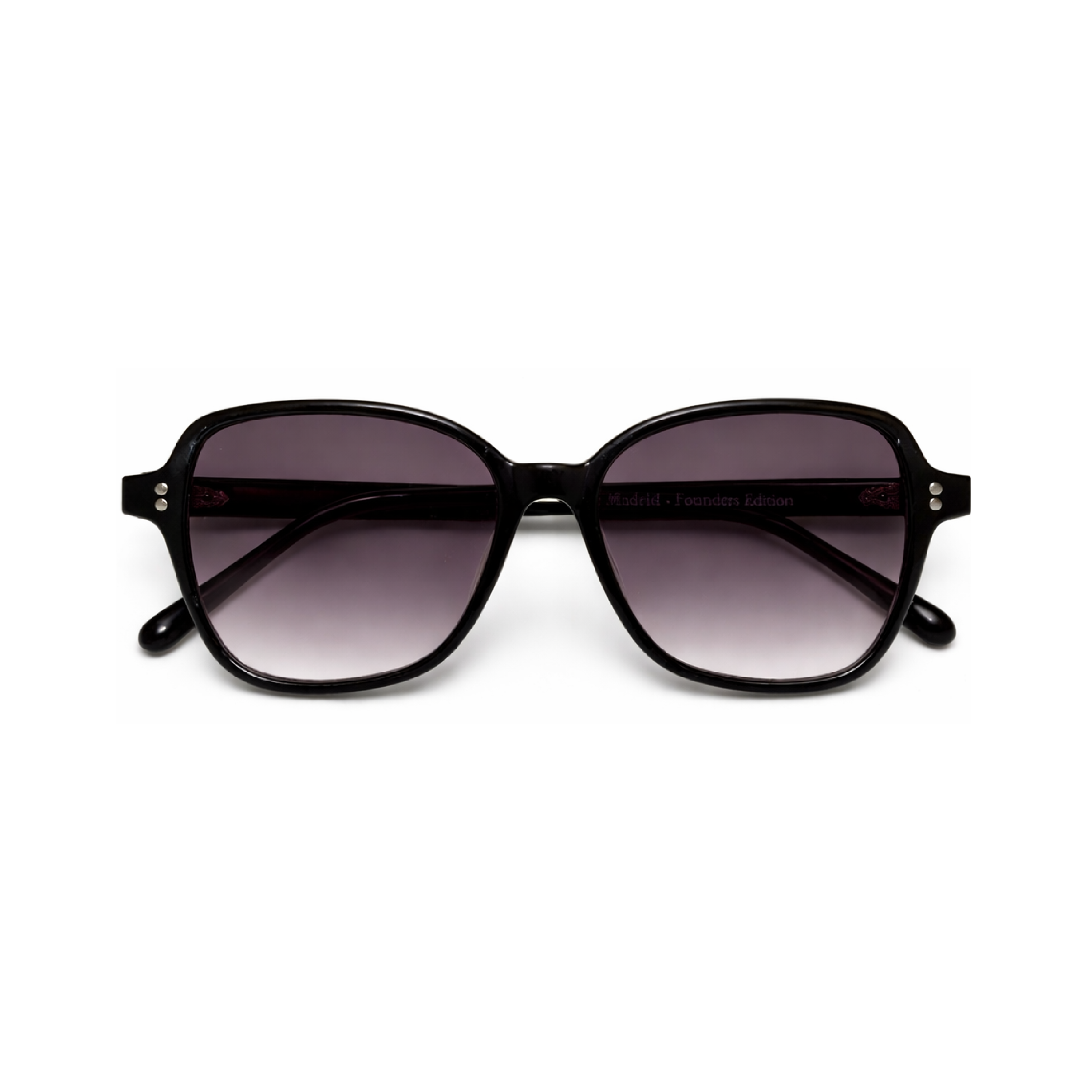 ESSENTIA · Onyx